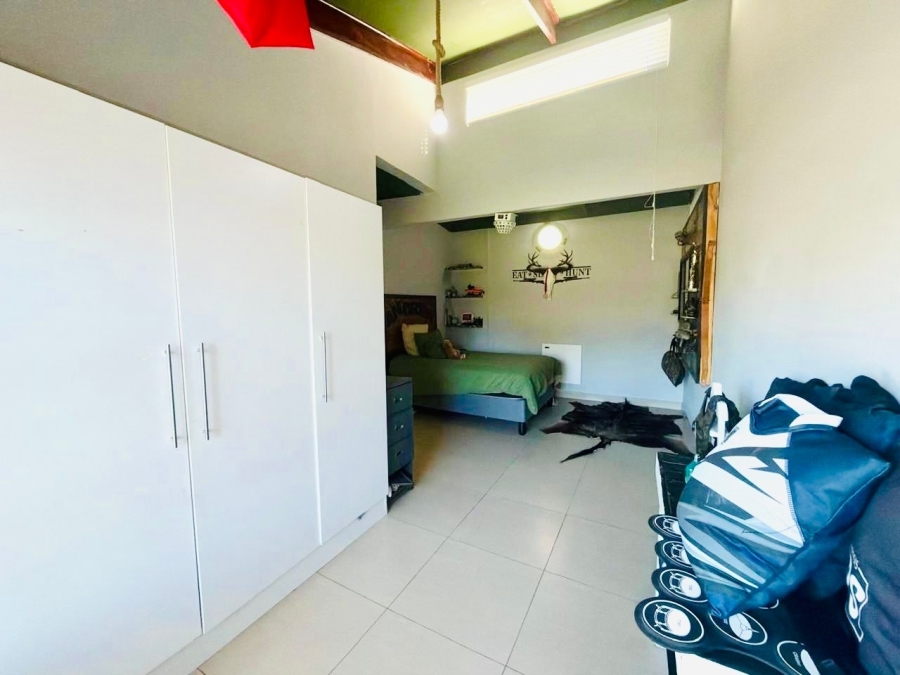 4 Bedroom Property for Sale in Roodewal Free State